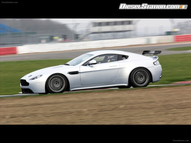 Aston Martin Vantage GT4 2012 Picture #5 Aston Martin Vantage GT4 2012 Picture #5